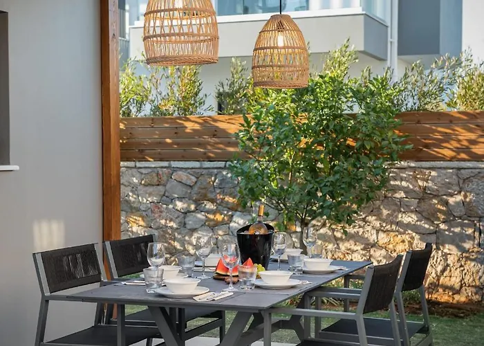 Sensational Dubrovnik Villa Villa Filia 6 Bedrooms Overlooking Dubrovnik City Walls Old Town